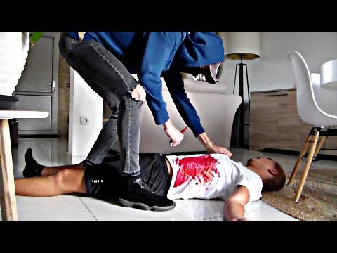 HE GETS STABBED IN FRONT OF ME BY A THIEF! 😱
