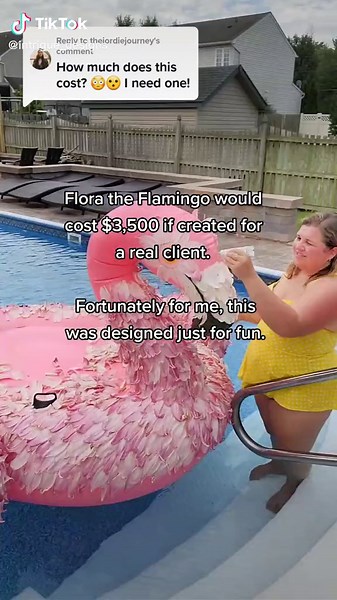 Sarah - Floral Design Teacher on TikTok