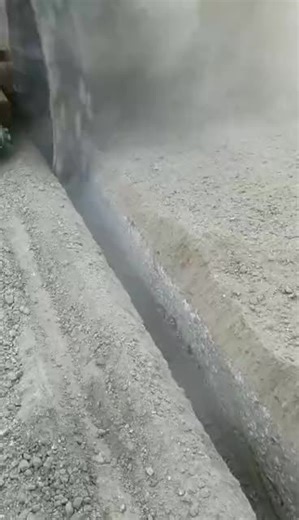 Wire and Cable Tractor Trencher Machine