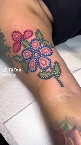 43 reactions | I’m loving these beadwork tattoos @poppyde | Pow wow Photography | Facebook
