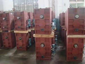 [Hot Item] Top Quality Zlyj420 Single Screw Extruder Gearbox for Plastic Rubber Industrial