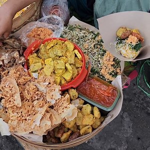 118K views · 3K reactions | NASI JAGUNG SAYUR URAP IKAN ASIN ENAK BANGET | Yusuf Farda Channel | Facebook