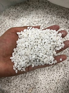 [Hot Item] Expanded Horticulture Perlite Agriculture Growing Media Expanded Perlite