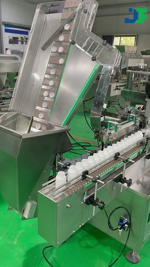 #countingmachine supplier with extensive experience. #packing #packingmachine #machinery #Capsulecounter #pillcounters