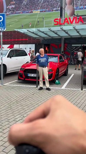 Oh my god 😳 beautiful old man 👴 🧓 street photography 📸 📷 #viralreels #AEPhotographer #foryoureels #trending | Ae Photographer