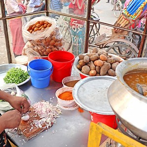 58K views · 1.6K reactions | Dhakaiya Eggs Fuchka with Sharp Knife Skills | Food BD | Facebook