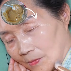 957K views · 5.5K reactions | Apply this recipe twice a week, Your skin will look 10 years younger! . . . #glowup #glowingskin #skincare #antiaging #reelsforyou #reelsfacebook #reelschallenge #trendingreels #explorepage #reelsfb #reelsvideo #reelsfypシ #healthcarezone24 | Health Care Zone | Facebook