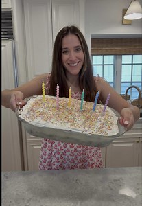 DIY Ice Cream Cake Recipe – Easy No-Bake Dessert