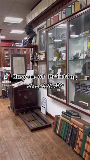This Massachusetts gem gives us an up-close look at the history of printing 📚 Discover a collection of antique machines, books, and more at the Museum of Printing 📖 📸 IG: kalisbookishrambles 📍 Haverhill, MA | Visit Massachusetts