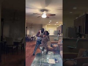 Wow! So this man girlfriend walked up on him cheating with his Side piece 😳