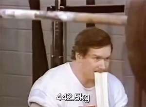 Ed Coan squatting 442.5kg | ProRaw Powerlifting