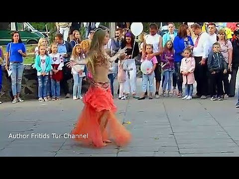 Young girl performed belly dance - Lutsk Ukraine