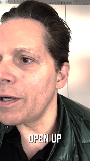 Politics experts discuss the politics of polyamory... 😅 #usa #polyamory #lifeadvice | Rest Politics US