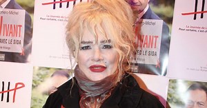 Armande Altaï (Star Academy) : plusieurs photos d'elle jeune refont surface, les internautes sous le charme