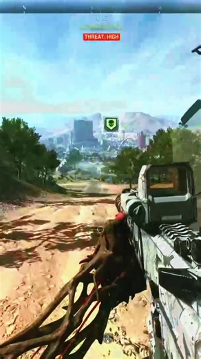 Great raids with @ChumDaddy, his dad aka Boss and @TheLanky1 the other day 💪🏽 Oh and the random with the hilarious soundboard 🤣 #dmz #gamergirl #warzone #squad #callofduty