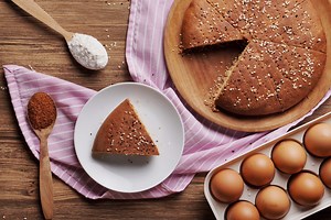 Simple Afghan Sweet Bread (Roht)
