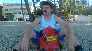 10K views · 100 reactions | Typowy Janusz za granicą  | Max Krasoń | Facebook