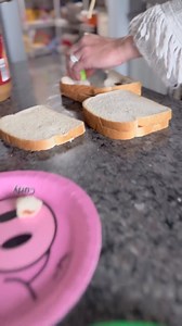 59 reactions | Hefty® Zoo Pals® Plates are back & we’re feeling nostalgic. #ZooPals #HeftyHeftyHefty #makeeatingfun | Hefty | Facebook