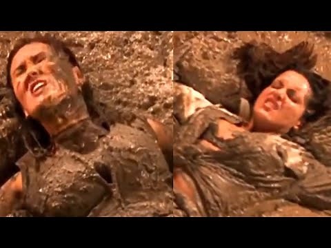 Women Mud Wrestling For 2 Minutes!!
