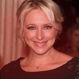 The 42-year-old actress is undergoing weekly chemotherapy treatment #liverpoolecho #celebritynews #hollyoaks #alibastian #tvnews #celebs | Liverpool Echo News