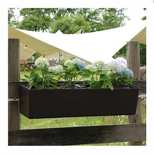 [Hot Item] Glazed Plastic Window Planter Box Outdoor Wall-Mounted Railing Hooks for Balcony Garden Patio or Porch Flower Pot Fence Rail