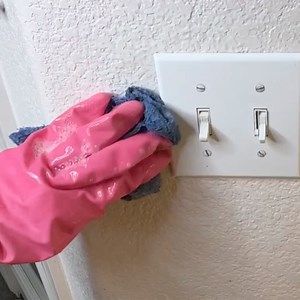 Make your kitchen sparkle with these deep cleaning hacks. | Hometalk