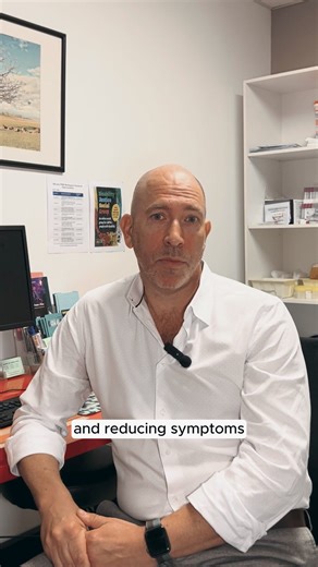 Symptoms for mpox vary from person to person but can cause a rash on the face, hands or near the anal and genital areas. Dr Phill Read gives the low down on what to look out for. For more on mpox, visit our website https://endinghiv.org.au/blog/what-you-need-to-know-mpox/?utm_content=sked_66c6d1c4dd26e316d23b4465&utm_medium=social&utm_name=sked&utm_source=facebook | Ending HIV