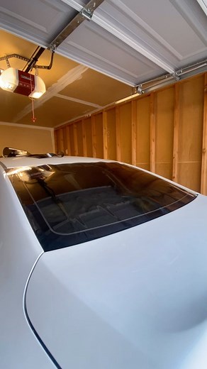Shrinking and installing tint on this 2014 Nissan Maxima | vantablacktinting