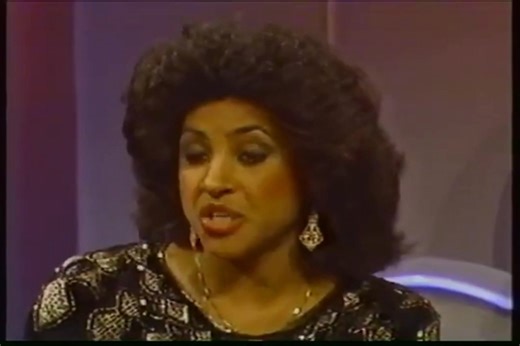 THE ALL NEW DATING GAME — 1996 THROWBACK 🎬❤️ FULL EPISODE • Vintage Love, Real Drama, and 90s Romance! 📼✨ A full, untouched episode of The All New Dating Game from 1996 — straight from the archives. Real answers. Real people. Real 90s dating energy. Before situationships… Before ghosting… Before “WYD?” texts… THIS is what dating looked like. As your Unlicensed Therapist and your relationship bestie, I’m bringing these throwback gems to the community so we can laugh, learn, reminisce, and compa