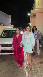 873K views · 3.6K reactions | Main toh chali‍♀️ Shilpa Shetty bhaagofied as the fam rolled into Juhu PVR to watch a movie. SSK was joined by Shamita, Raj Kundra, Sunanda Shetty and the family's bestie Akanksha Malhotra! | Voompla | Facebook