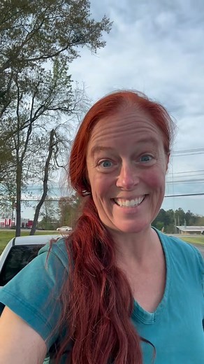 Well.. they weren’t expecting that. #circusrose #socialmediaadventure #alwayskeepimagining #behindthescenes #seasonkickoff #2025goals #stiltwalker 🌹🎪♥️ | Circus Rose