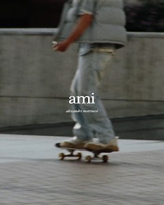 Ami Fall-Winter Streetwear selection. Discover essential pieces for every day. Now available in-store and on amiparis.com Videography by Ludovic Azémar #AmiFW23 #AmiParis | AMI PARIS
