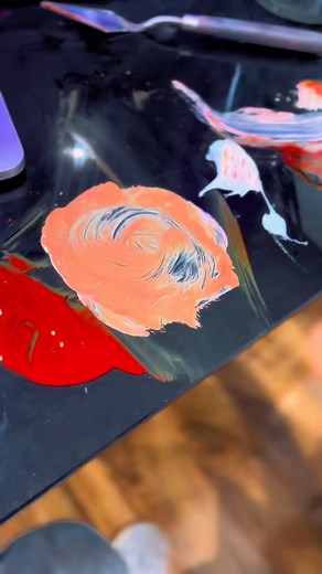 “Oh sure,” said the painter. “I’m surrounded by beautiful women all day. But I get terrible arm aches sometimes, and today I had to skip lunch.” See more at my exhibition 3rd - 16th January @bricklanegallery #oilpainting #popart #followme #rennisanceman | Raphael Gradel