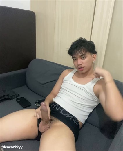 RT @leocockkyy: grabe tigas ng tite ko. subuin mo burat ko, ano tara?😈🔥poppers from:@Pinoy_Poppers join my free channel:
