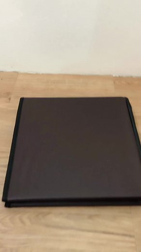 Leather storage box | Charidel Paraiso