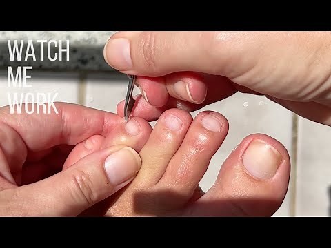A pedicurist does her own DIY pedicure at home ✅beginner friendly✅
