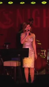 Molly Ringwald taking us on a journey down memory lane with a soulful rendition of 'Don't You (Forget About Me)'! Reliving the magic of the '80s in every note. #MollyRingwald #DontYouForgetAboutMe #80sVibes #TimelessTunes #thebreakfastclub #Jazz #Jazzmusic #Jazziznightlife | Jazziz Magazine