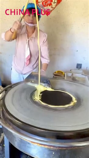 Shandong is famous for its unique handmade pancake, which is a provincial intangible cultural heritage. Have you ever tried them? They're unforgettable after the first bite. #Heritage #Happy #FunChina #Foryou #Yum | China Plus Culture