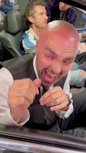 Elodie Fontan n’a pas de limite ! 😂 Désolé Julien… 😱 #3joursmax #julienarruti #elodiefontan #tarekboudali #philippelacheau #labandeafifi #bouh