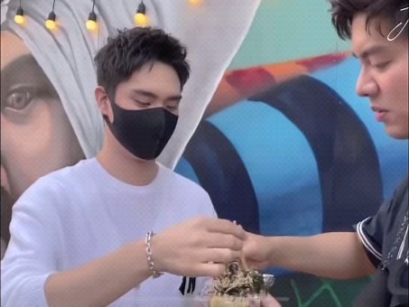 12 reactions | #taetee #taedarvid #teejaruji #2moons #forthbeam | Th3 WÓRLD of BL 次世代 | Facebook