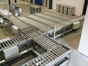 [Hot Item] Roller Conveyor for Asrs System Warehouse Rack in China with Custom Size