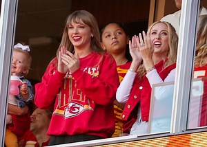Denver Broncos troll Taylor Swift, Travis Kelce after upset win over Chiefs