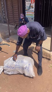 Ratel farmer Active, we deliver yam 🍠 across all 36 states in Nigeria 🇳🇬 placed your order Ratel farmer is to deliver, this order is touching down Benin city EDO state #RATELMOVEMENT #ratelfamily #VDM Focus Ratel Farmer | Douglas Yakubu Focus
