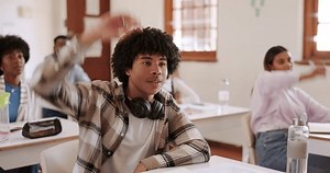 Education College Student Questions Classroom Exam: стоковое видео (без лицензионных платежей), 1108380683 | Shutterstock