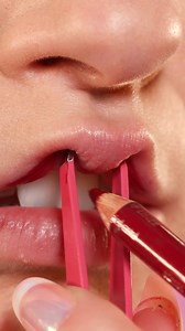Perfect your pout with tweezers precision and flawless definition! 💋 | Beauty Pop