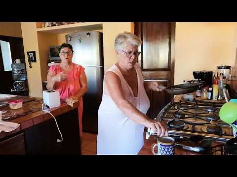Cooking With Fungrannies
