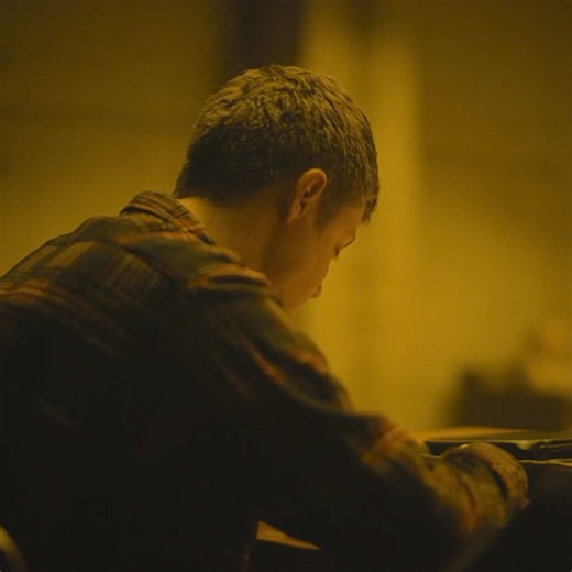 "The Watchers" stars Dakota Fanning ("Once Upon a Time in Hollywood," "Ocean’s Eight") and Georgina Campbell ("Barbarian," "Suspicion") will be in a film you wouldn't want to miss! 28-year-old artist Mina gets stranded in an expansive, untouched forest in western Ireland. Upon finding shelter, she unknowingly becomes trapped alongside three strangers who are watched and stalked by mysterious creatures each night. Will we see you at the cinemas? 👀 #thewatchers | Fly FM
