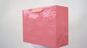 Jaywayang Embossed Craft Pink Floral Gift Bag, 12.6" Premium Paper Bag with Card and Tissue Paper for Wedding, Bridal Showers, Women Birthday, Anniversary.