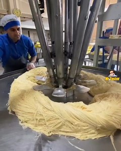 250K views · 2.2K reactions | Pashmak, traditional and popular Iranian stringy sweet from Yazd, Insane Persian Dessert #sweets#dessert#sweettooth#candy#yum#sugarrush#iran#yazd#foodblogger#food#foodie#meltinyourmouth#persiansweets#mrtaster | Mr. Taster | Facebook