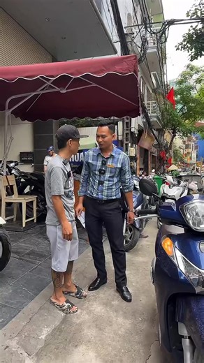 13K views · 60 reactions | SH mode 125cc 2014 lên khoá smatkey giá 28,5tr .! Liên hệ chốt xe ngay Hotline : 0986983662 (zalo/call) - Địa chỉ: 52 Chùa Hà, Cầu Giấy, HN | Xe máy Hoàng Kiên - 52 Chùa Hà, Cầu Giấy | Facebook